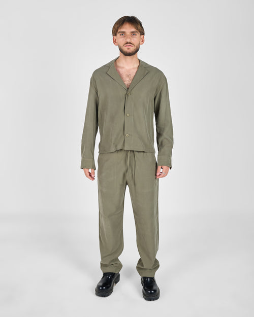 Renewal suit set